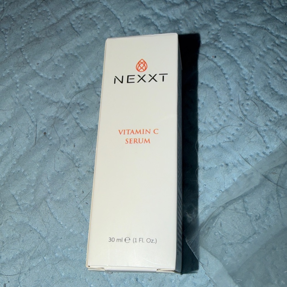 Nexx Vitamin C Serum - Cream and Orange - Picture 3 of 3